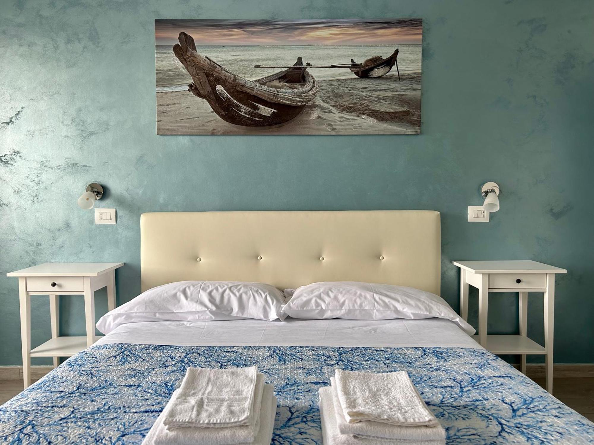 Fezzano / Portovenere Stilish Double Rooms With Sea View, Balcony Or Small Courtyard Exterior foto