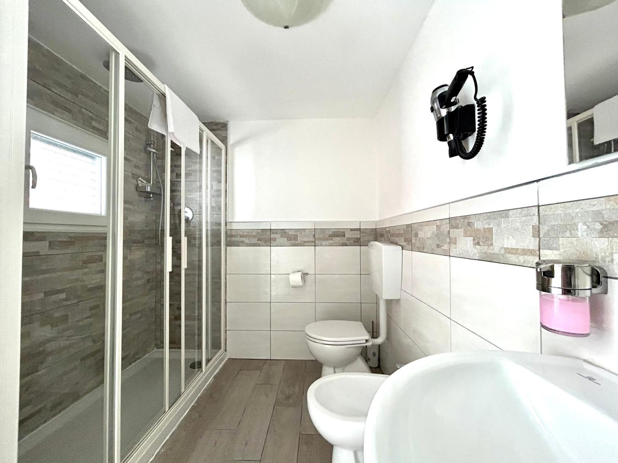 Fezzano / Portovenere Stilish Double Rooms With Sea View, Balcony Or Small Courtyard Exterior foto