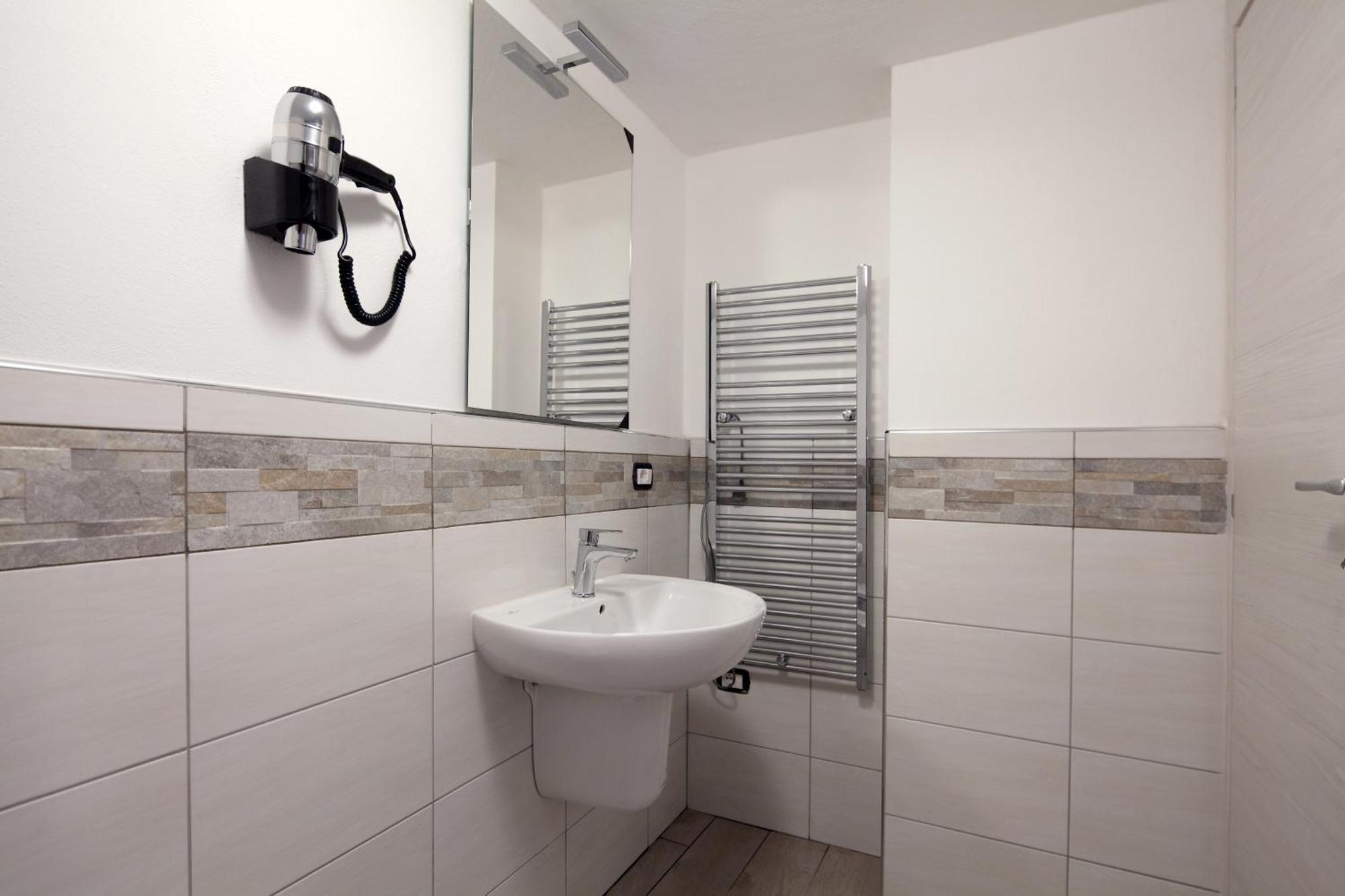 Fezzano / Portovenere Stilish Double Rooms With Sea View, Balcony Or Small Courtyard Exterior foto